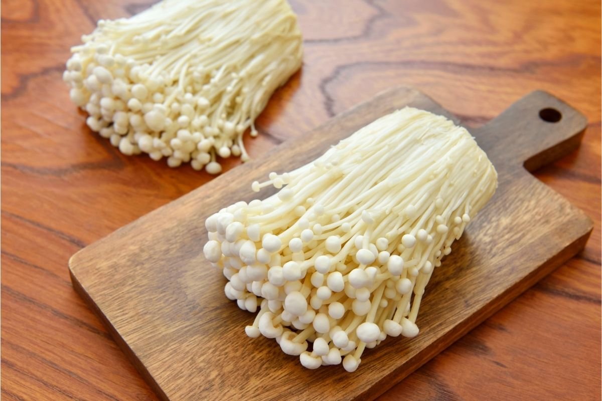 Are Enoki Mushrooms Healthy?