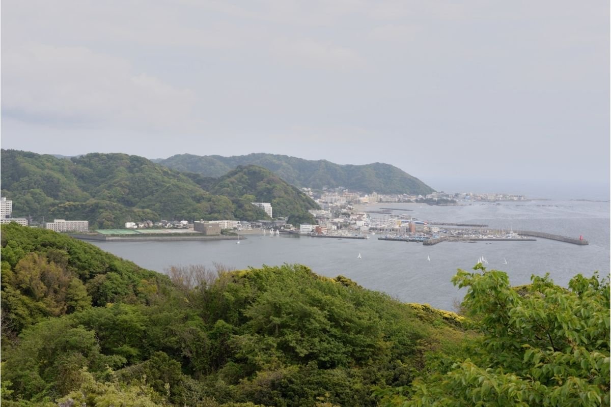 Zushi Beach