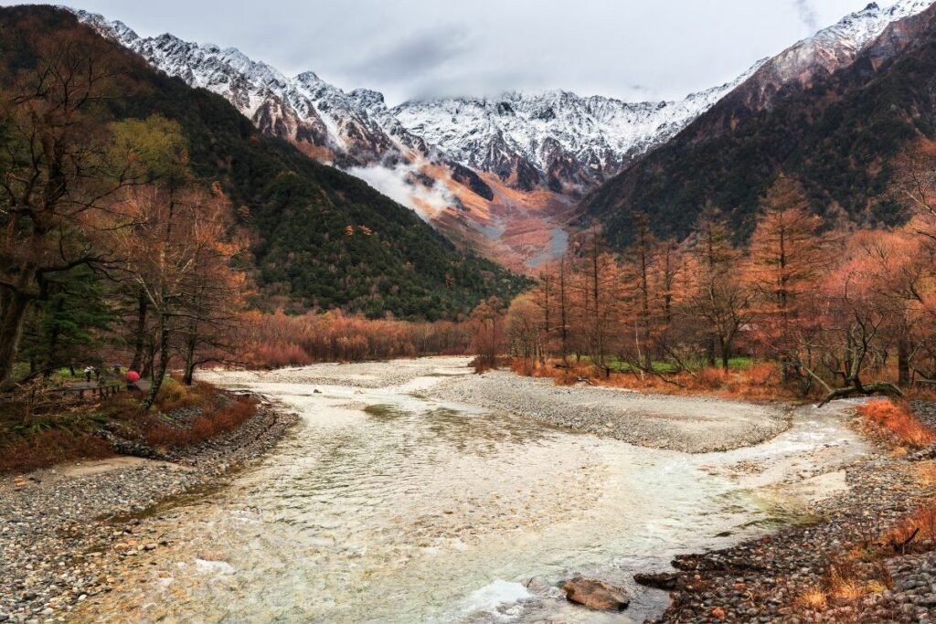 Beautiful Japanese Hiking Trails To Explore